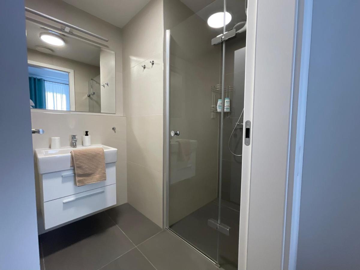 Sag Sky Park Residence Free Parking And Wi-Fi Bratislava Extérieur photo